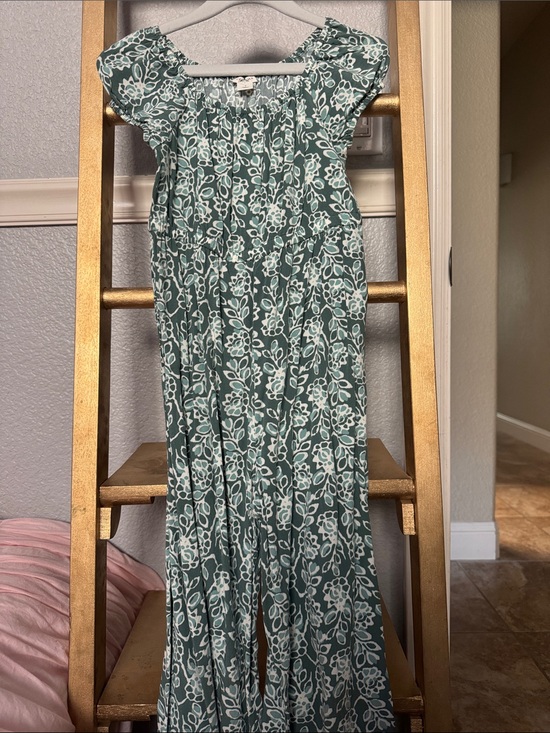 Crewcuts Other - Crewcuts Green and White Floral Girls' Nightgown